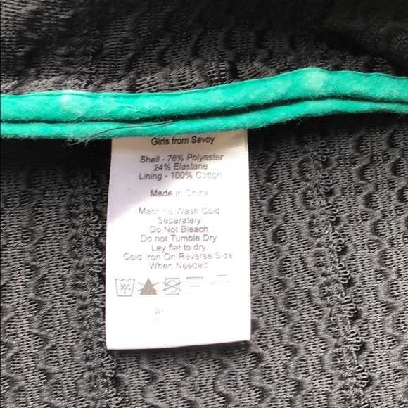 Black skirt - Picture 4 of 4